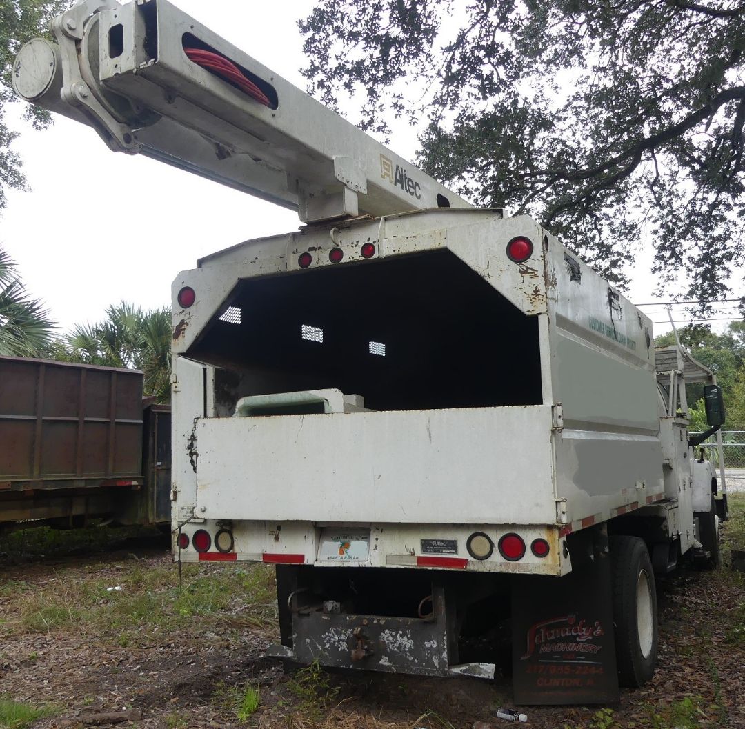 2004 GMC C7C042 - Image 4
